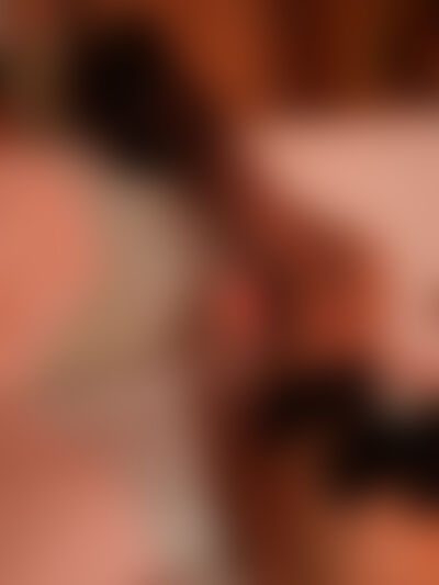 941a5e2a-4da1-4b4d-903d-766ff84e375f's hot photo – thumbnail
