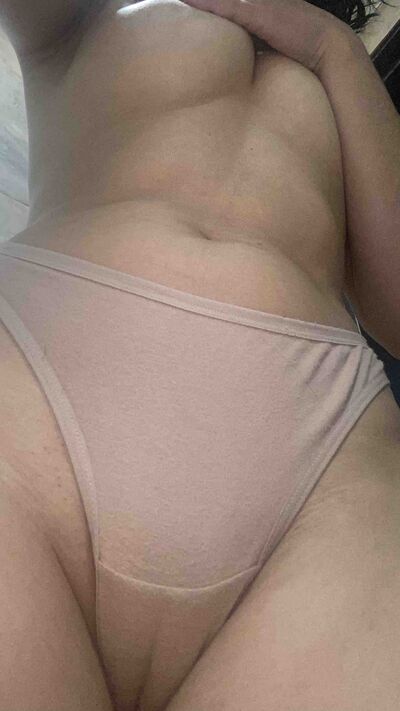 AriadnaGrow β Horny