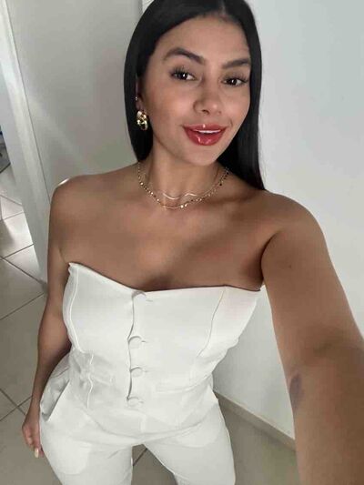 GabyBela's hot video